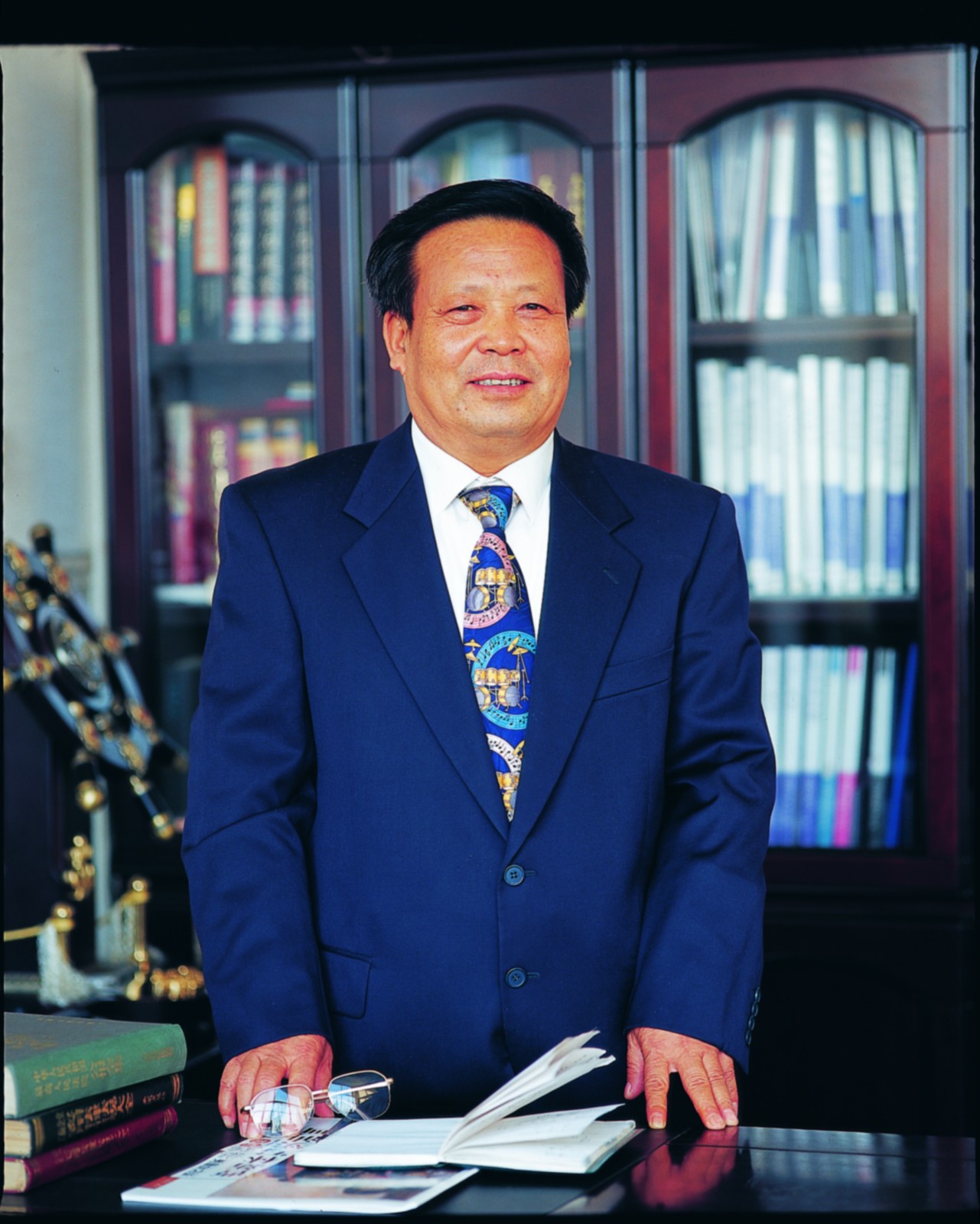 董事長(zhǎng).jpg